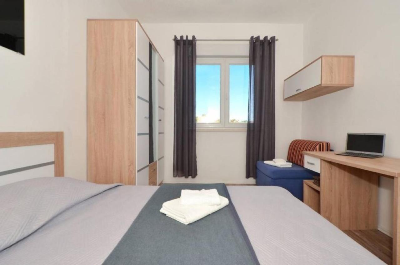 Apartments Villa Golden View Трогир Экстерьер фото