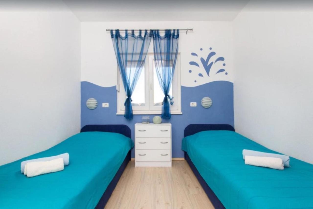 Apartments Villa Golden View Трогир Экстерьер фото