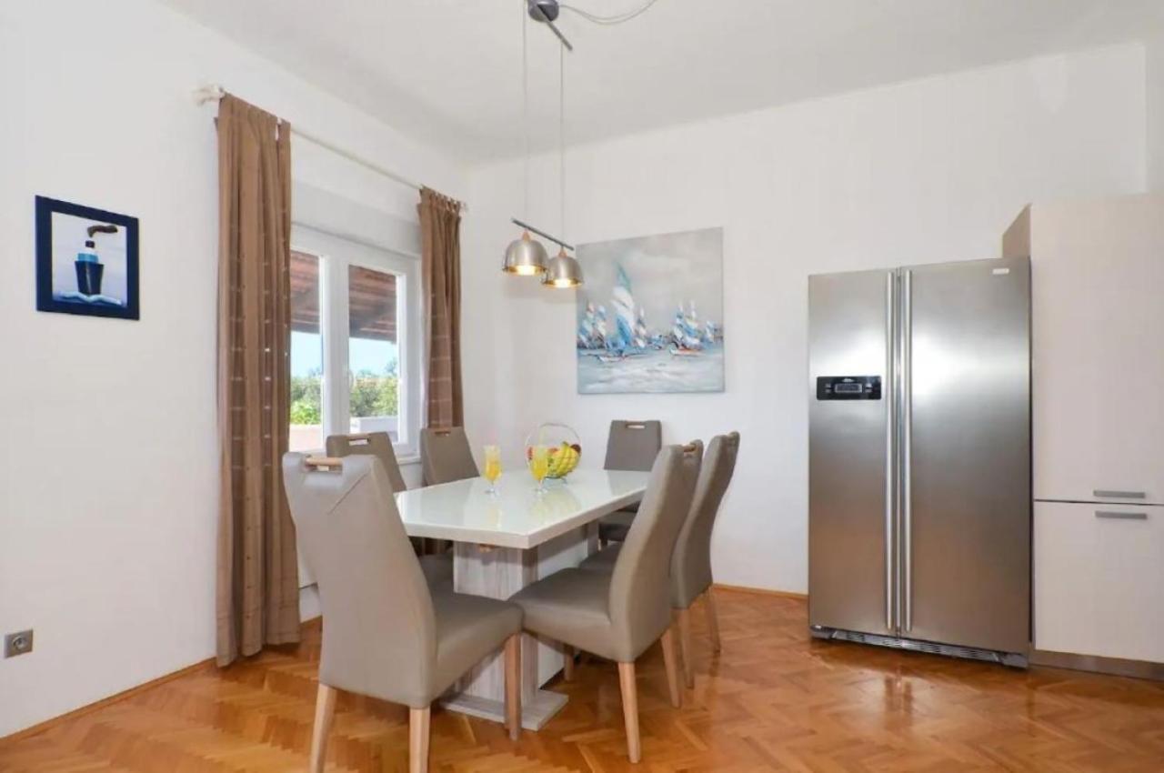 Apartments Villa Golden View Трогир Экстерьер фото